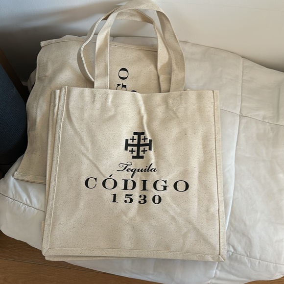 *** Codigo Reusable Bag - Picture 2 of 3